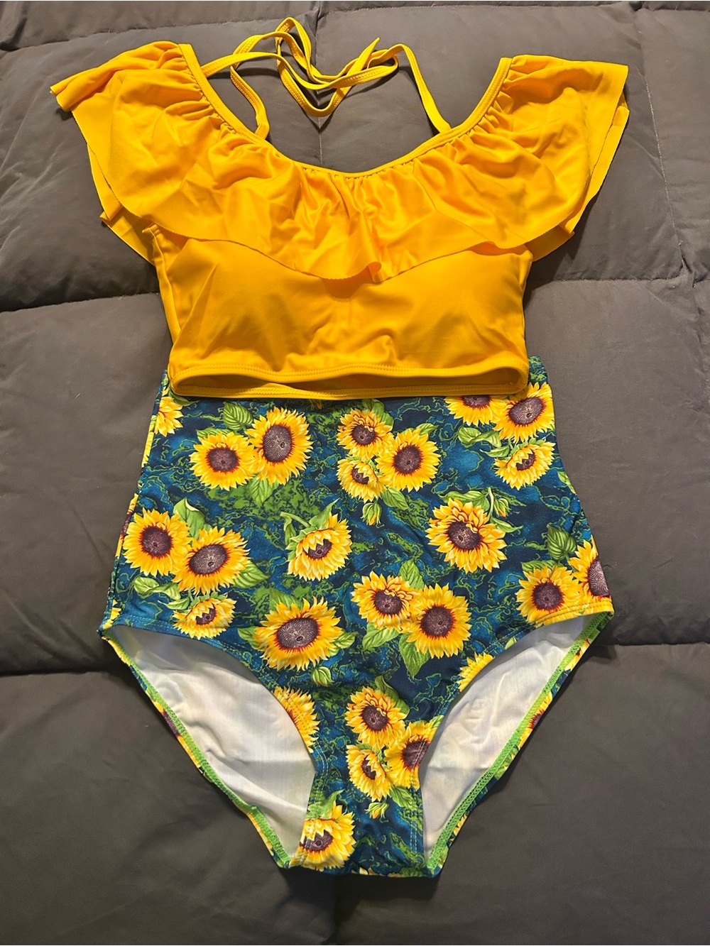 Women’s Yellow Ruffle Sunflower Two-Piece Swimsuit